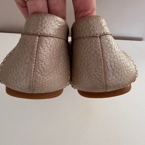 Jack Rogers Women's Mllie Moccasins Platinum Leather Loafers Size 9.5 - Picture 7 of 8